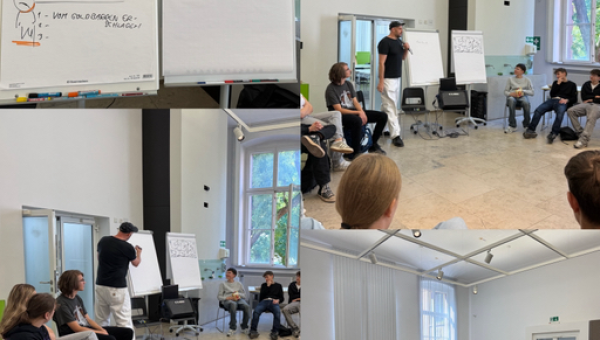 Die Klasse 10a bei der Internationalen Lyrik Woche Trier